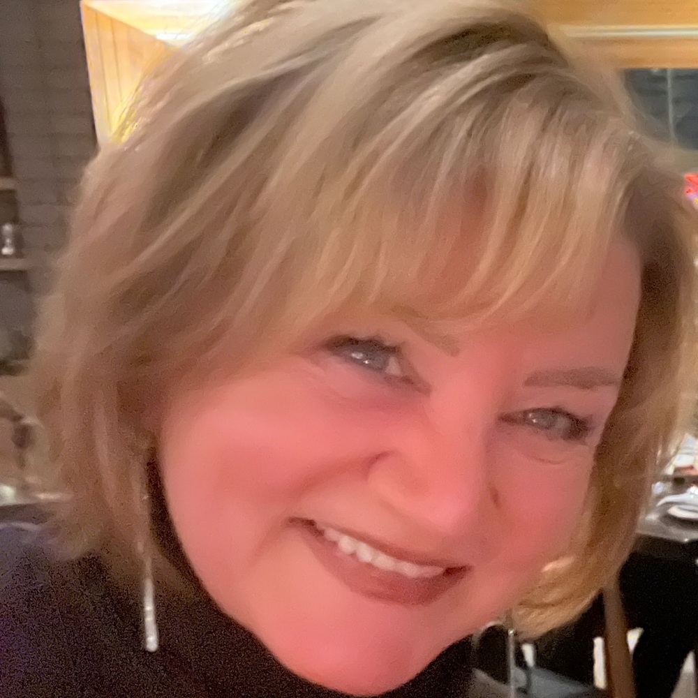 Meet your Posher, Deborah